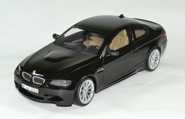 BMW M3 E92 noire miniature by Motor Max 1/18 mtm73182blk