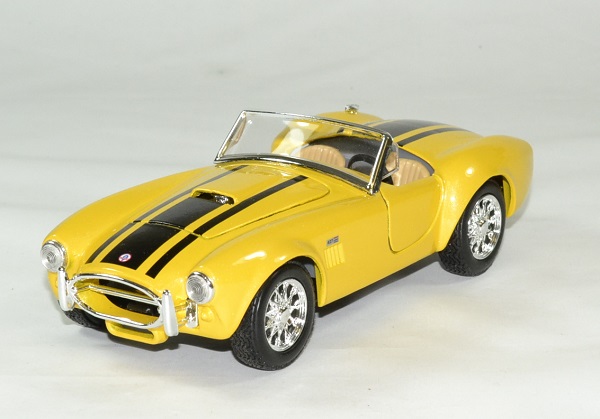 ac cobra miniature